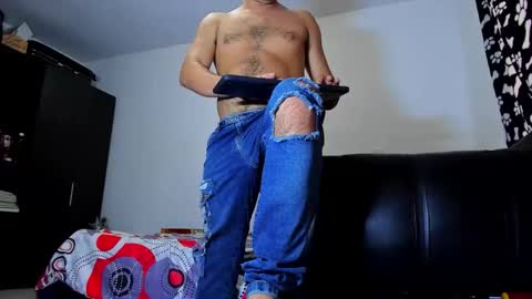 Snapshot of diiego_xxx chatting on 15, 12, 2025 diiego_xxx online show from 15, 12, 2025