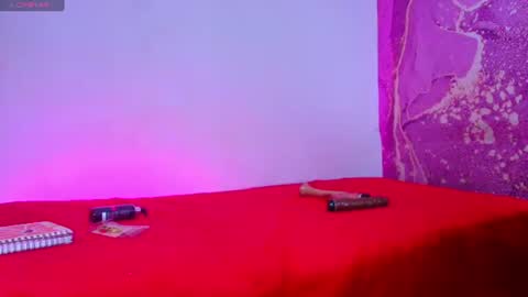 diiosa_latina online show from 4, 7, 2026