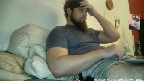 Snapshot of dikdowndaddy chatting on 3, 2, 2025 Daddy online show from 3, 2, 2025