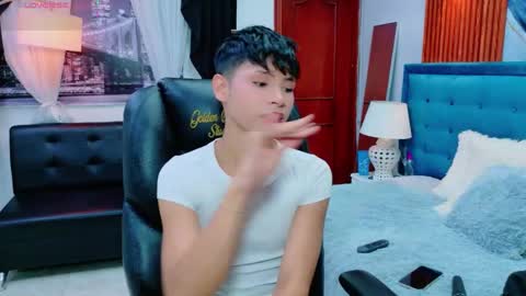  DILAN online show from 10, 5, 2026