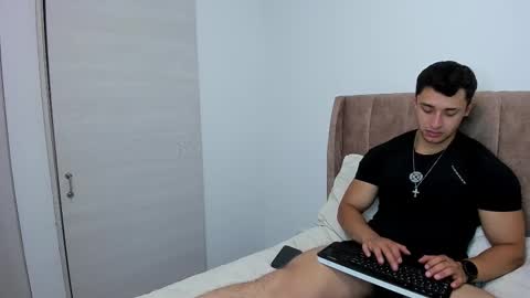 Snapshot of dilan_coy chatting on 17, 10, 2025 Dilan Coy online show from 17, 10, 2025