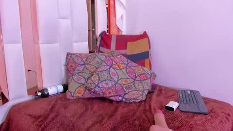 dilan_scootk_ online show from 30, 4, 2026