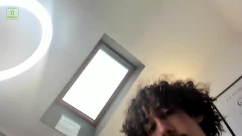 Snapshot of dilan_wolfe chatting on 18, 12, 2025 Dilan online show from 18, 12, 2025