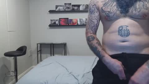 dilftattydaddy online show from 28, 1, 2025