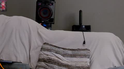 Snapshot of dilldough405 chatting on 27, 12, 2024 Dilldough405 online show from 27, 12, 2024