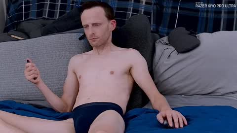 Snapshot of dilldough405 chatting on 15, 9, 2025 Dilldough405 online show from 15, 9, 2025