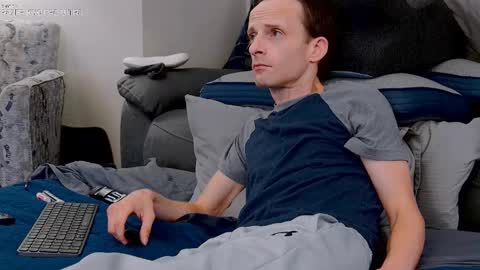 Snapshot of dilldough405 chatting on 25, 10, 2025 Dilldough405 online show from 25, 10, 2025