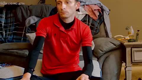 Snapshot of dilldough405 chatting on 21, 11, 2025 Dilldough405 online show from 21, 11, 2025