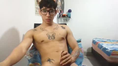 dillom420 online show from 26, 2, 2025