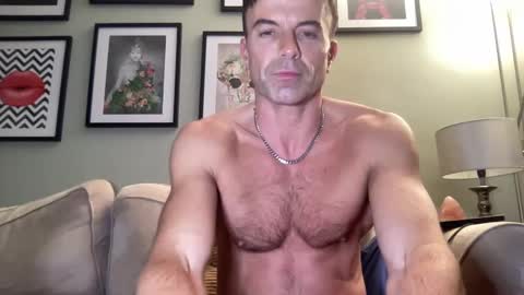 Snapshot of dillonwilde chatting on 30, 12, 2024 Dillon online show from 30, 12, 2024