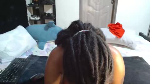 Snapshot of dime010 chatting on 21, 9, 2025 dime online show from 21, 9, 2025