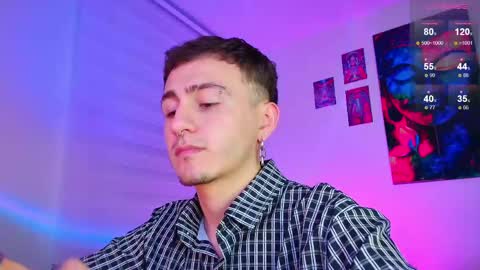 Julian Independent Model online show from 30, 4, 2026