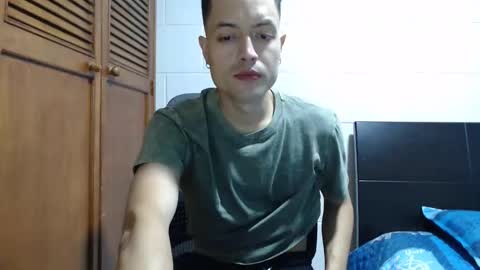 Snapshot of dimitri_quiet chatting on 6, 2, 2026 Dimitri online show from 6, 2, 2026