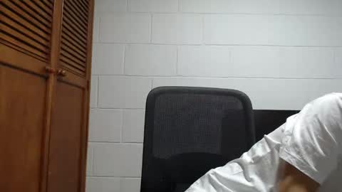 Snapshot of dimitri_quiet chatting on 27, 2, 2026 Dimitri online show from 27, 2, 2026