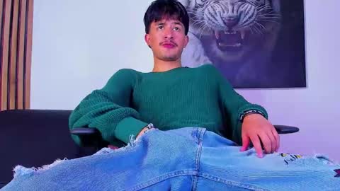 Snapshot of dimitrideluxe chatting on 12, 9, 2025 Dimitri online show from 12, 9, 2025