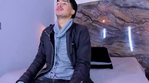 Snapshot of dimitrideluxe chatting on 15, 9, 2025 Dimitri online show from 15, 9, 2025