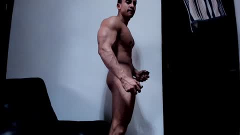 Snapshot of dimitriklein chatting on 4, 1, 2025 dimitriklein online show from 4, 1, 2025