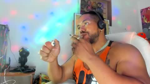 Snapshot of dimitry_muscle chatting on 18, 9, 2025 dimitry kyle mucle online show from 18, 9, 2025