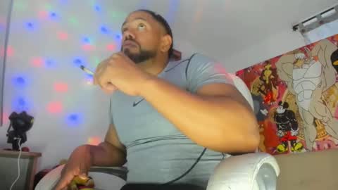 Snapshot of dimitry_muscle chatting on 1, 11, 2025 dimitry kyle mucle online show from 1, 11, 2025