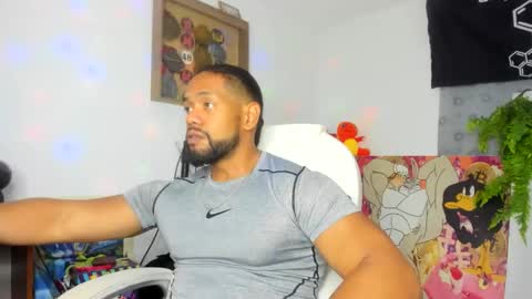 Snapshot of dimitry_muscle chatting on 13, 1, 2026 dimitry kyle mucle online show from 13, 1, 2026