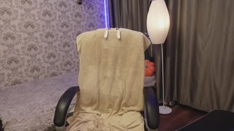 dinacandy online show from 4, 12, 2024