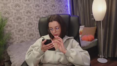 dinacandy online show from 11, 12, 2024