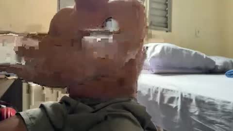 Snapshot of dinhoo14 chatting on 4, 2, 2026 dinhoo14 online show from 4, 2, 2026