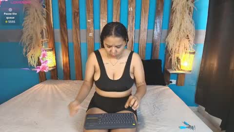 Snapshot of dinokoandkimcyci chatting on 5, 4, 2026 dinokoandkimcyci online show from 5, 4, 2026