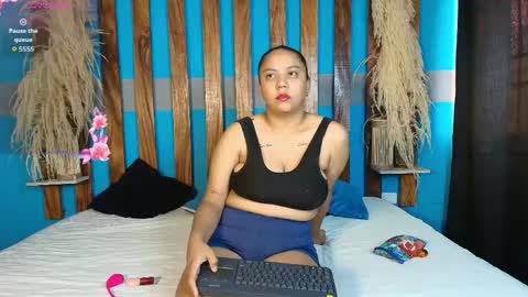 Snapshot of dinokoandkimcyci chatting on 16, 5, 2026 dinokoandkimcyci online show from 16, 5, 2026