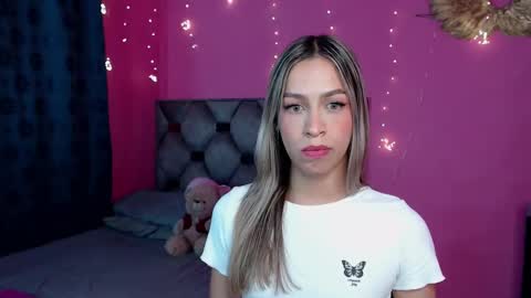 Snapshot of dione_sexyy chatting on 24, 12, 2024 IG dionemontecarlo19 online show from 24, 12, 2024