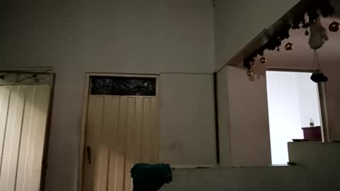 Snapshot of diora_squirt_juicy chatting on 5, 12, 2025 diora_squirt_juicy online show from 5, 12, 2025