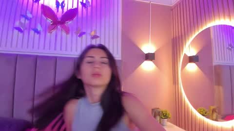 Cristal  online show from 20, 2, 2025