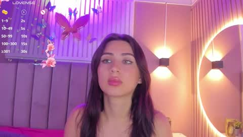 Cristal  online show from 5, 3, 2025