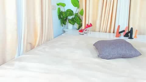 Snapshot of dip_chocolate chatting on 17, 9, 2025 chocolate online show from 17, 9, 2025