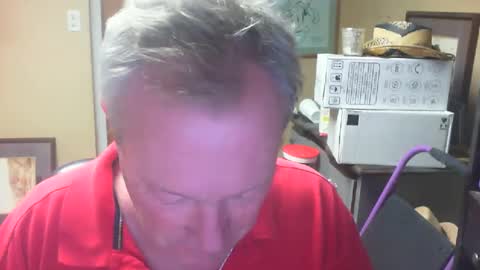 Snapshot of dirkpitt223 chatting on 17, 12, 2024 DirtkPitt Fun guy working online show from 17, 12, 2024
