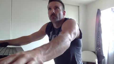 Snapshot of dirty_birdy_ chatting on 12, 5, 2026 dirty_birdy_ online show from 12, 5, 2026