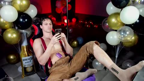 Snapshot of dirty_boss chatting on 1, 10, 2025 dirty_boss online show from 1, 10, 2025