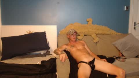 Snapshot of dirty_digler chatting on 24, 5, 2026 dirty_digler online show from 24, 5, 2026