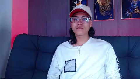 dirty model online show from 18, 2, 2026