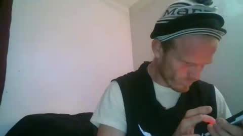 Snapshot of dirtydaddy69627829 chatting on 19, 11, 2025 Justin Robinson online show from 19, 11, 2025