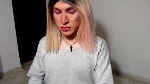 dirtydanezka online show from 19, 11, 2025