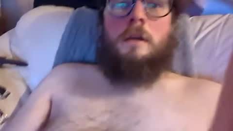 Snapshot of dirtydogsday chatting on 21, 12, 2025 Dirtydog online show from 21, 12, 2025