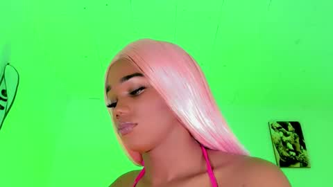 Naomy  online show from 7, 10, 2025