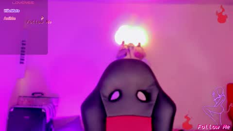 Naomy  online show from 4, 2, 2026