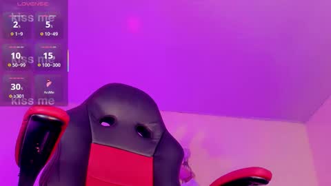 Naomy  online show from 6, 2, 2026