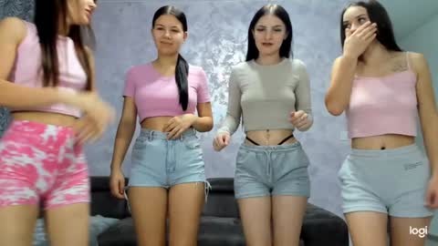 Gyna    Josie    online show from 4, 10, 2025