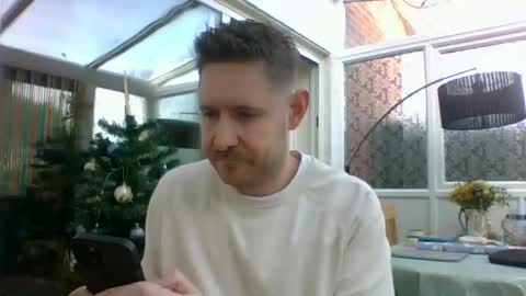 Snapshot of dirtylondon729 chatting on 16, 12, 2024 Exhibitionist Ben online show from 16, 12, 2024