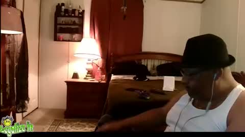 dirtyoman2ya online show from 4, 12, 2025