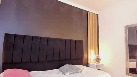 Snapshot of dirtysex18 chatting on 3, 4, 2026 Soffie - Valentina - Yuya Astro online show from 3, 4, 2026