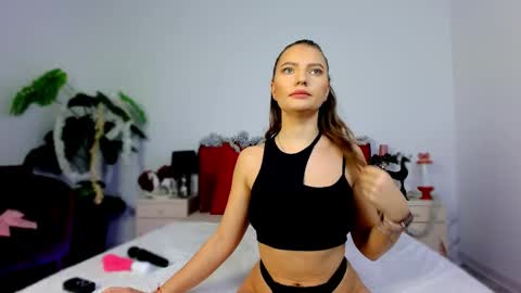 Snapshot of dirtystudentgirl chatting on 23, 12, 2025 Chloe online show from 23, 12, 2025